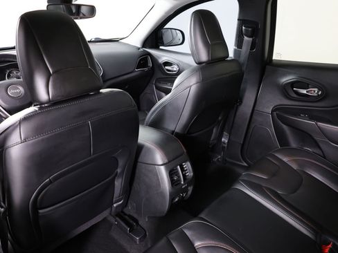 Used 2021 Jeep Cherokee Trailhawk w/ Sun, Sound & Nav Group AWD/4WD image 50