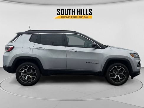 Certified 2025 Jeep Compass Limited AWD/4WD image 6