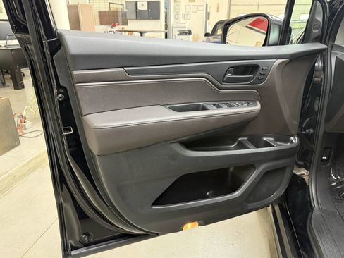 Used 2018 Honda Odyssey EX-L image 10