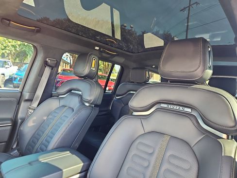 Used 2025 Rivian R1S Adventure image 24