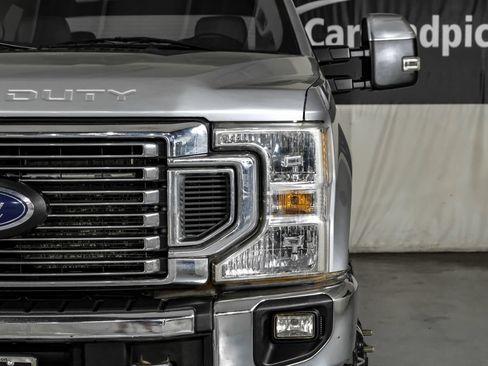Used 2021 Ford F350 XLT w/ XLT Premium Package AWD/4WD image 40