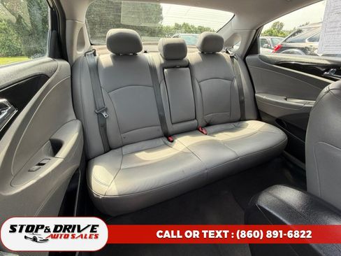 Used 2011 Hyundai Sonata Limited FWD image 16