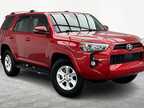 Used 2023 Toyota 4Runner SR5 Premium w/ Moonroof Package RWD image 12