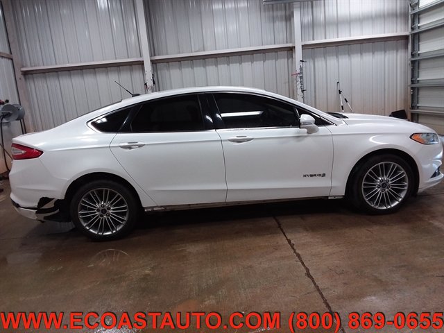 Used 2014 Ford Fusion SE w/ Equipment Group 502A FWD image 5