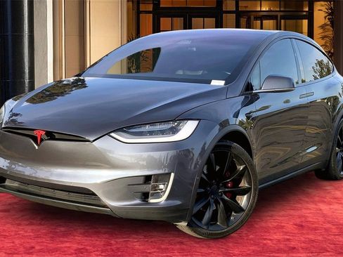 Used 2020 Tesla Model X Long Range image 1