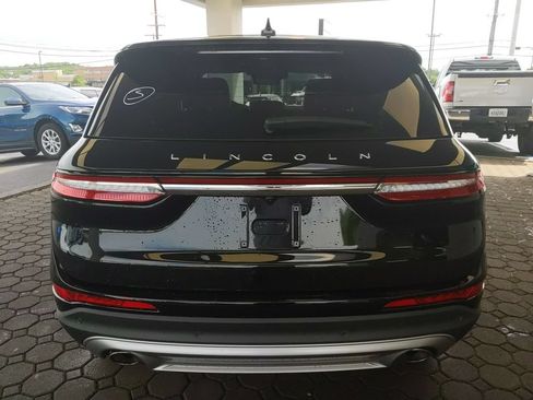 Used 2025 Lincoln Corsair AWD w/ Equipment Group 101A image 7