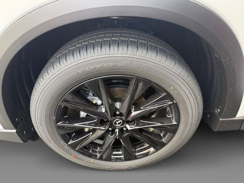 New 2025 MAZDA CX-5 Carbon Edition image 9