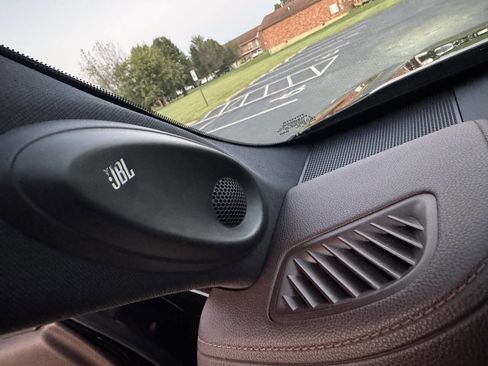 Used 2021 Toyota Highlander Platinum image 49