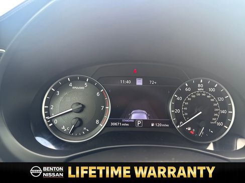 Used 2023 INFINITI QX50 Sport image 13