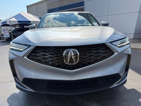 Certified 2025 Acura MDX w/ Technology Package AWD/4WD image 10