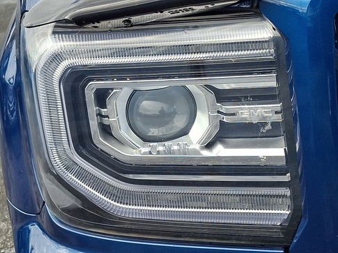 Used 2016 GMC Sierra 1500 SLT w/ All-Terrain Package image 9