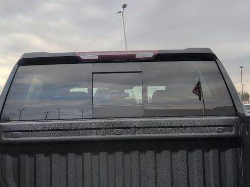 Used 2020 Chevrolet Silverado 1500 LT Trail Boss image 9