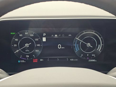 Certified 2023 Kia Niro Wind w/ Wind Preserve Package FWD image 12