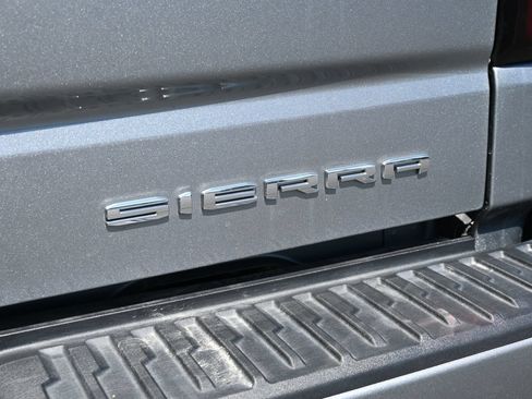 Used 2025 GMC Sierra 1500 Denali AWD/4WD image 22
