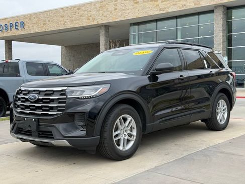 New 2026 Ford Explorer Active RWD image 10
