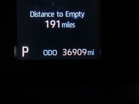 Used 2023 Toyota Tundra Limited image 19