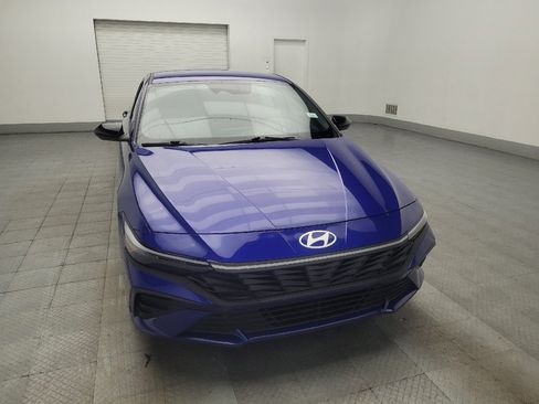 Used 2025 Hyundai Elantra Sport FWD image 14