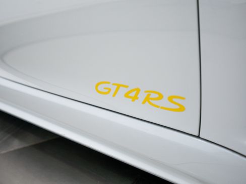 Certified 2024 Porsche 718 Cayman GT4 RS image 12