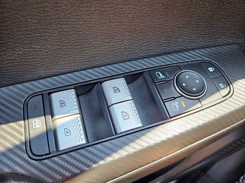 Used 2022 Mitsubishi Outlander SE FWD image 31