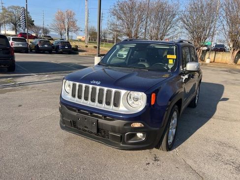 Used 2018 Jeep Renegade Limited w/ UConnect 8.4 Nav Group image 10