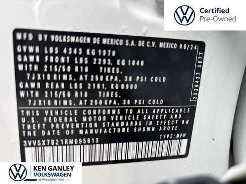 Used 2024 Volkswagen Taos SE FWD image 11