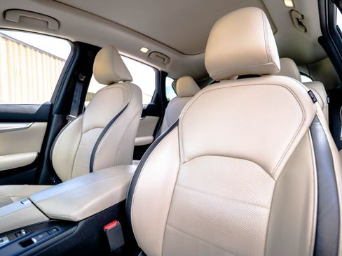 Used 2022 INFINITI QX50 Luxe AWD/4WD image 6