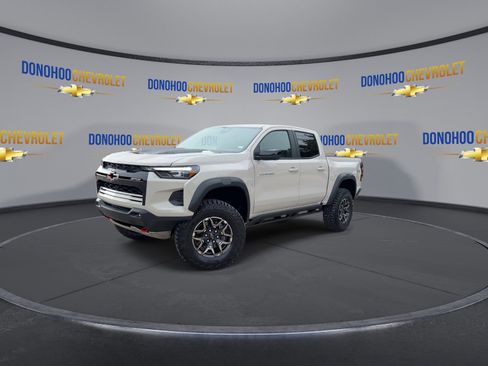 New 2026 Chevrolet Colorado ZR2 w/ Technology Package AWD/4WD image 7