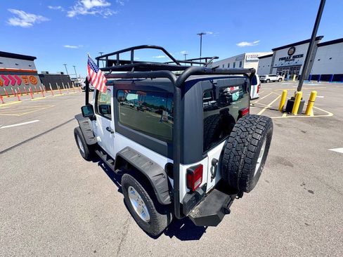 Used 2016 Jeep Wrangler Sport w/ Quick Order Package 24S AWD/4WD image 38