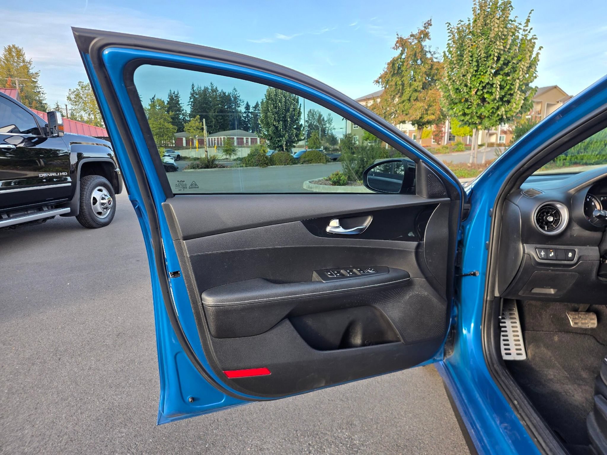 Used 2022 Kia Forte GT-Line FWD image 22