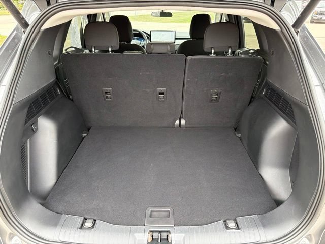 Used 2023 Ford Escape Active w/ Tech Pack #2 AWD/4WD image 17