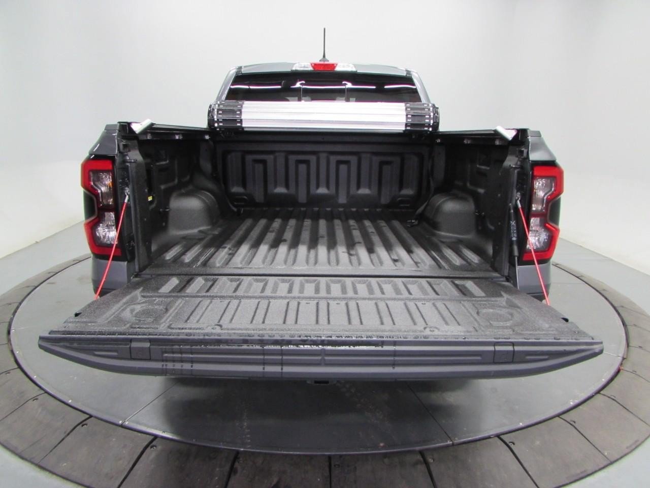 Used 2024 Ford Ranger XLT w/ Equipment Group 301A High AWD/4WD image 11