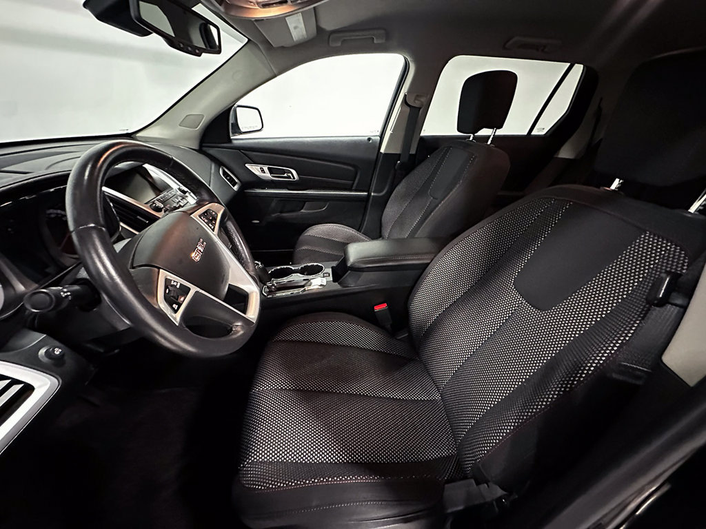 Used 2016 GMC Terrain SLE w/ Chrome Edition AWD/4WD image 3