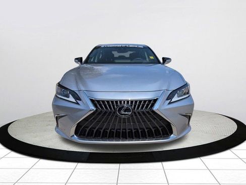 Used 2025 Lexus ES 350 w/ Premium Package FWD image 10