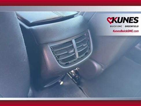 Used 2023 Chevrolet Malibu LT w/ Driver Confidence Package FWD image 35