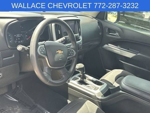 Used 2021 Chevrolet Colorado LT w/ Safety Package RWD image 16
