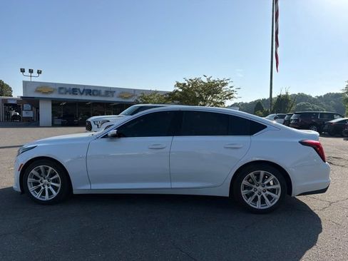 Used 2022 Cadillac CT5 Luxury w/ Sun And Sound Package RWD image 6