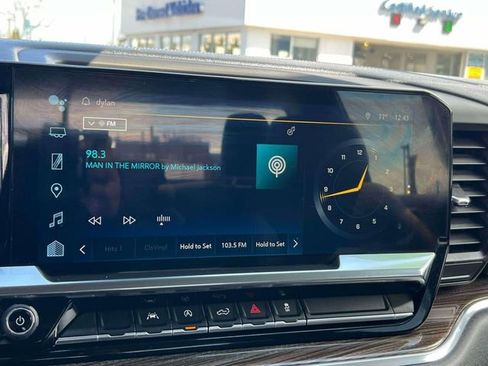 Used 2023 Chevrolet Silverado 1500 LT image 27