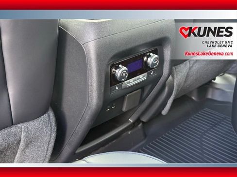 New 2026 GMC Acadia Elevation w/ Elevation Premium Package AWD/4WD image 28