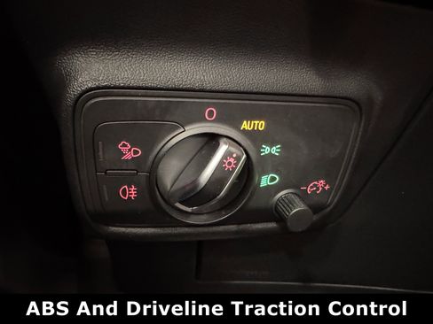 Used 2016 Audi TT 2.0T w/ Technology Package image 10