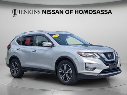 Certified 2020 Nissan Rogue SV w/ Sun & Sound Touring Package