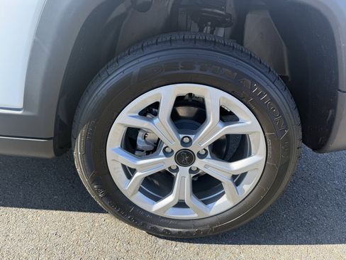 New 2025 Jeep Compass Sport image 11