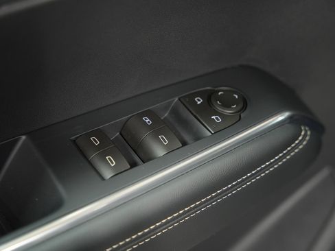 New 2026 GMC Acadia Elevation w/ Black Edition FWD image 24