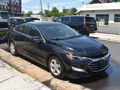 Used 2024 Chevrolet Malibu LT FWD image 4