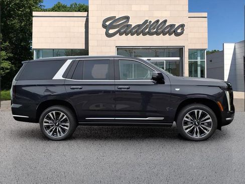New 2025 Cadillac Escalade Premium Luxury w/ Touring Package image 6