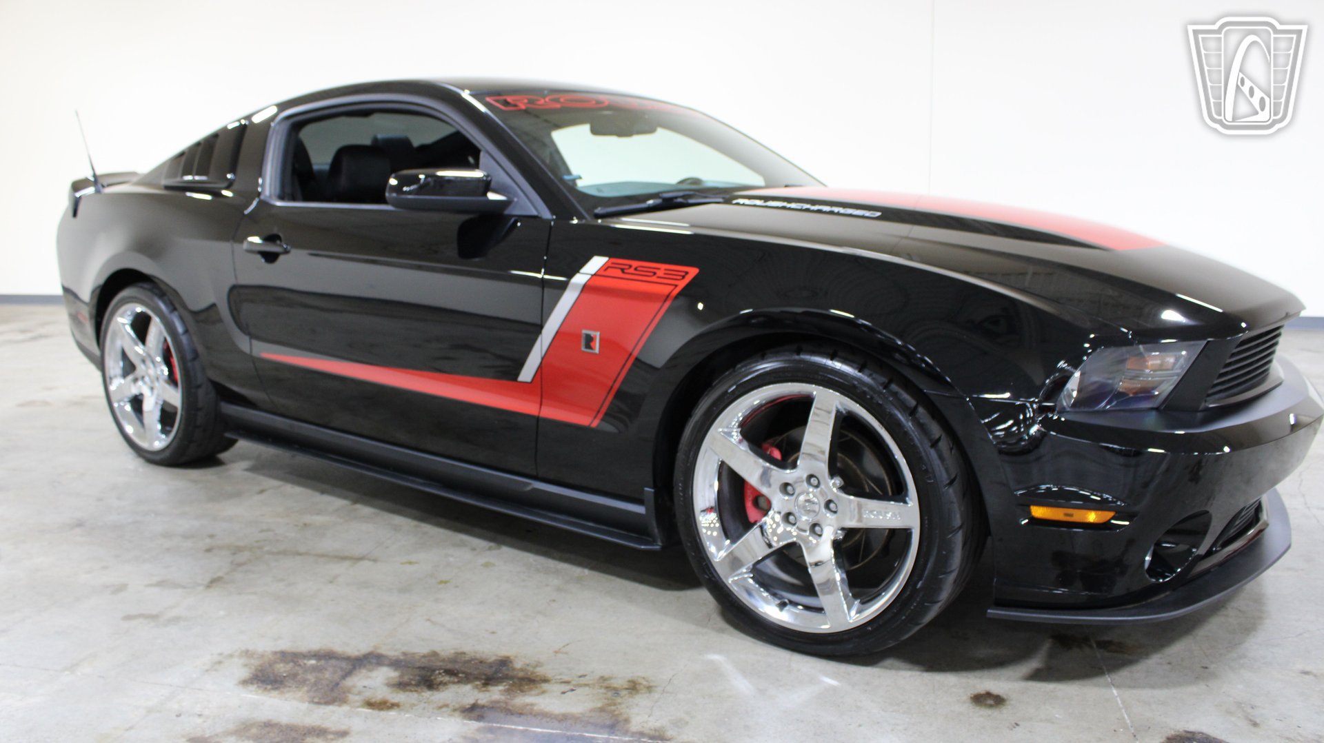 Used 2012 Ford Mustang GT Premium w/ Electronics Pkg RWD image 6