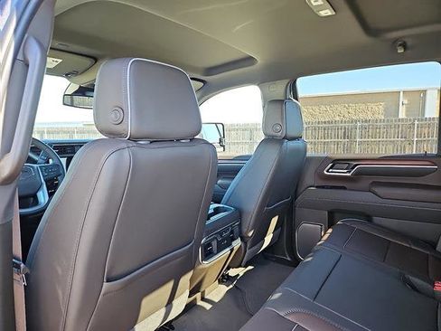 New 2026 GMC Sierra 2500 Denali image 10