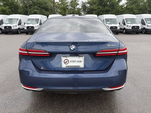 Used 2024 BMW 530i RWD image 6
