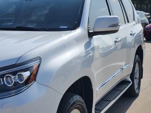 Used 2019 Lexus GX 460 Premium AWD/4WD image 9