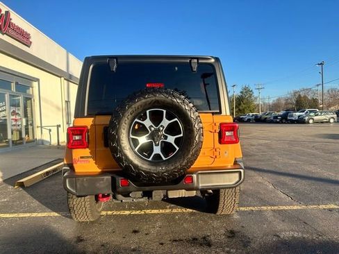 Used 2021 Jeep Wrangler Unlimited Rubicon AWD/4WD image 6