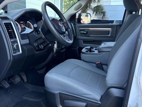Used 2018 RAM 2500 SLT AWD/4WD image 9